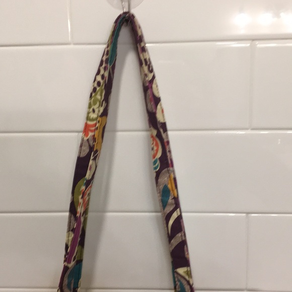 Vera Bradley Tote. Excellent condition. 14x13x41/2 - Picture 5 of 6